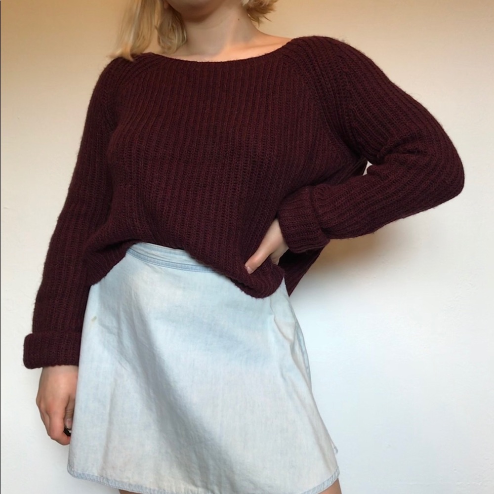 Brandy Melville cropped burgundy knit sweater